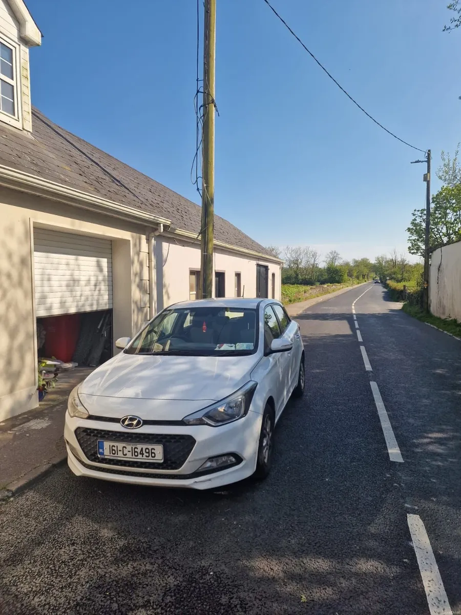 Hyundai i20 2016 - Image 2