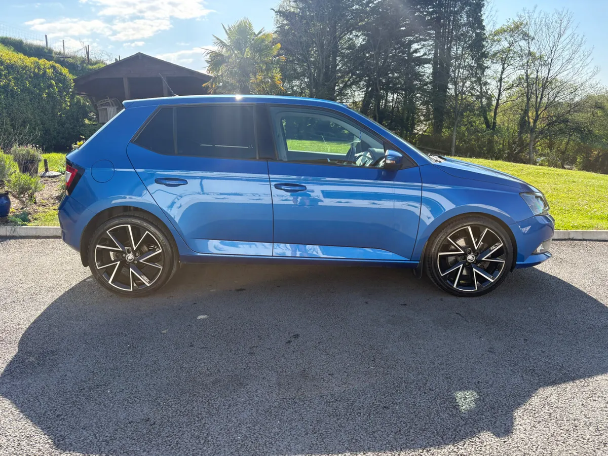 2016 Skoda Fabia 1.2TSI Automatic - Image 3