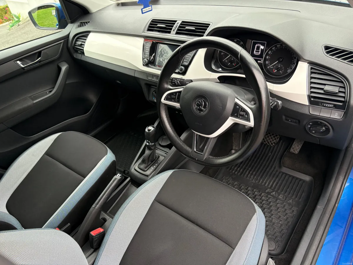 2016 Skoda Fabia 1.2TSI Automatic - Image 5