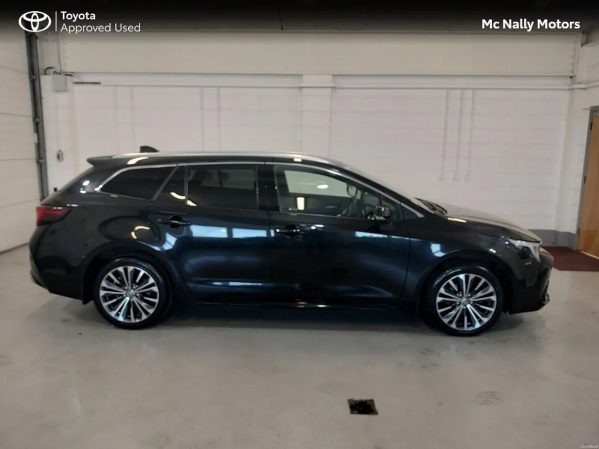 Toyota Corolla HYBRID SOL TOURING SPORT - Image 4