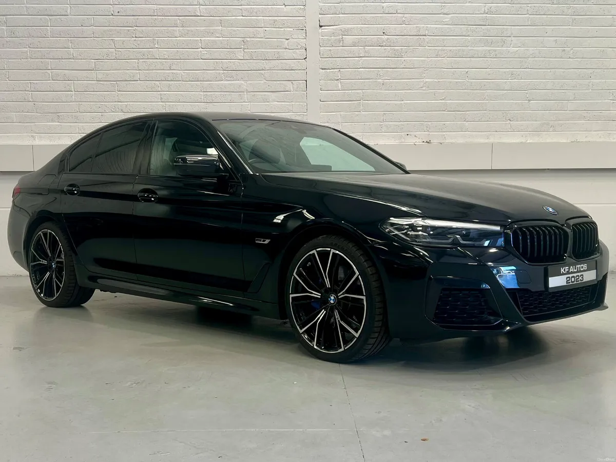 BMW 5 Series 530e M Sport 290bhp Auto Saloon - Image 3