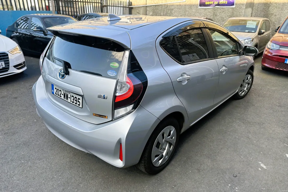 Toyota Aqua 2020 - Image 6