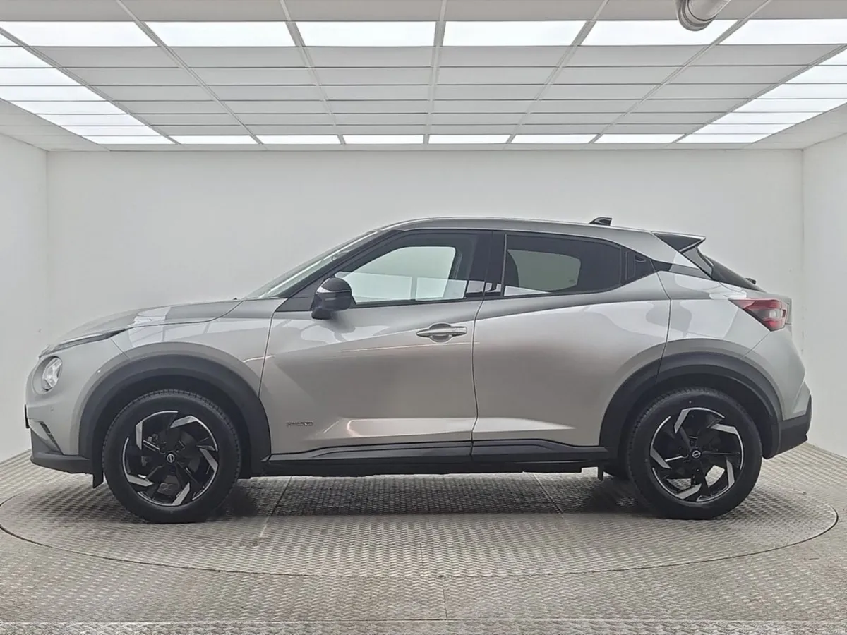 Nissan Juke HYBRID 1.6 SV PREMIUM + Tech Pack - Image 5