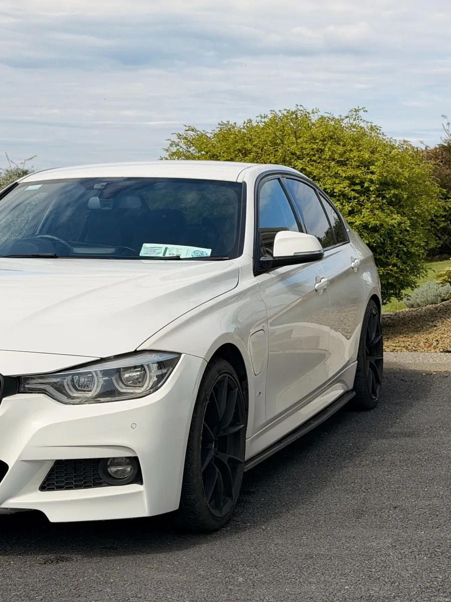 BMW 330E Msport 2018 - Image 3