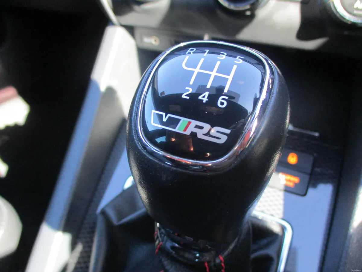 Skoda Octavia 2017 2.0TDI VRS 184BHP - Image 4