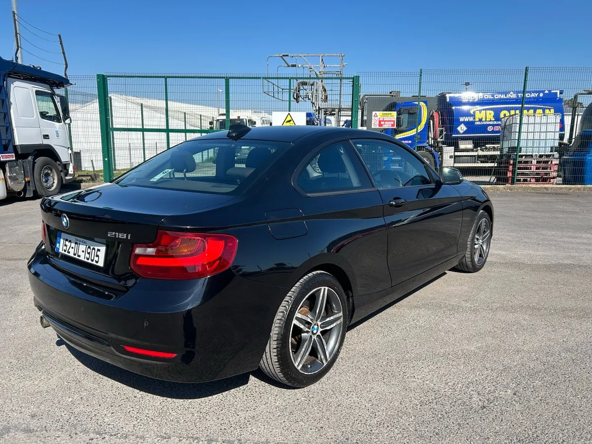 Bmw 218i - Image 2