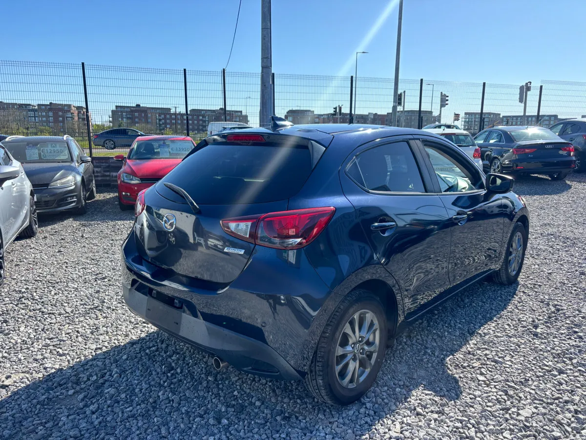 Mazda Demio - Image 4