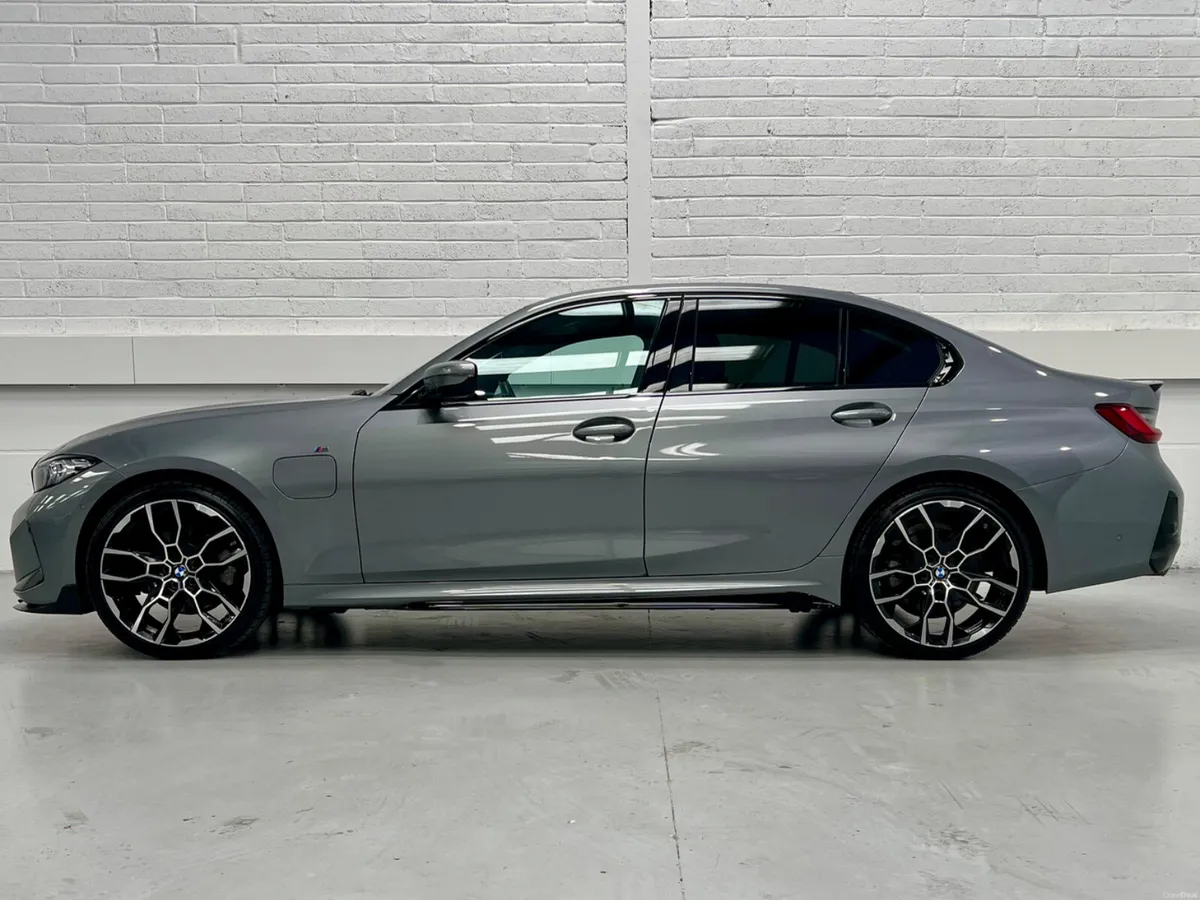 BMW 3 Series 330e M Sport G20 PHEV 290bhp Auto - Image 4