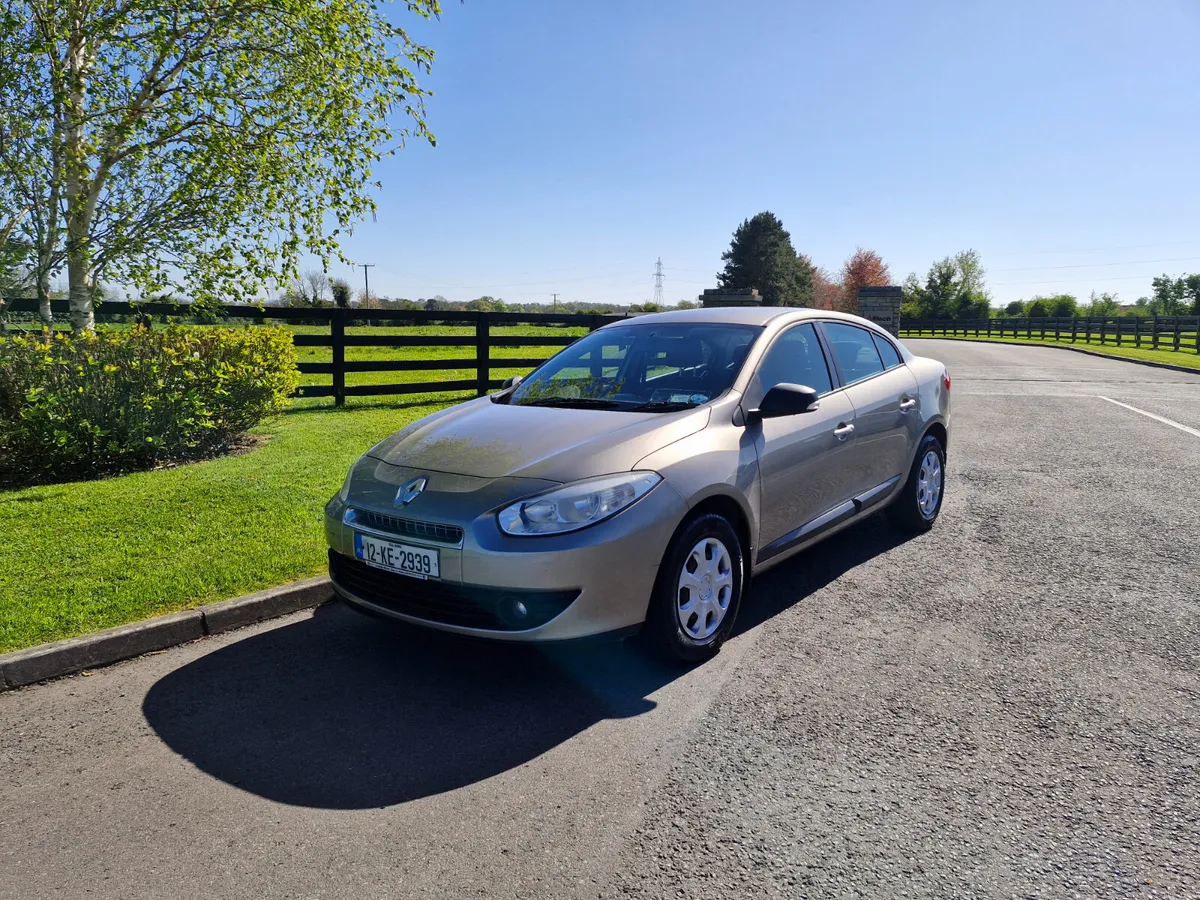 Renault Fluence Diesel (NCT TESTED AND TAXED)!!! - Image 2