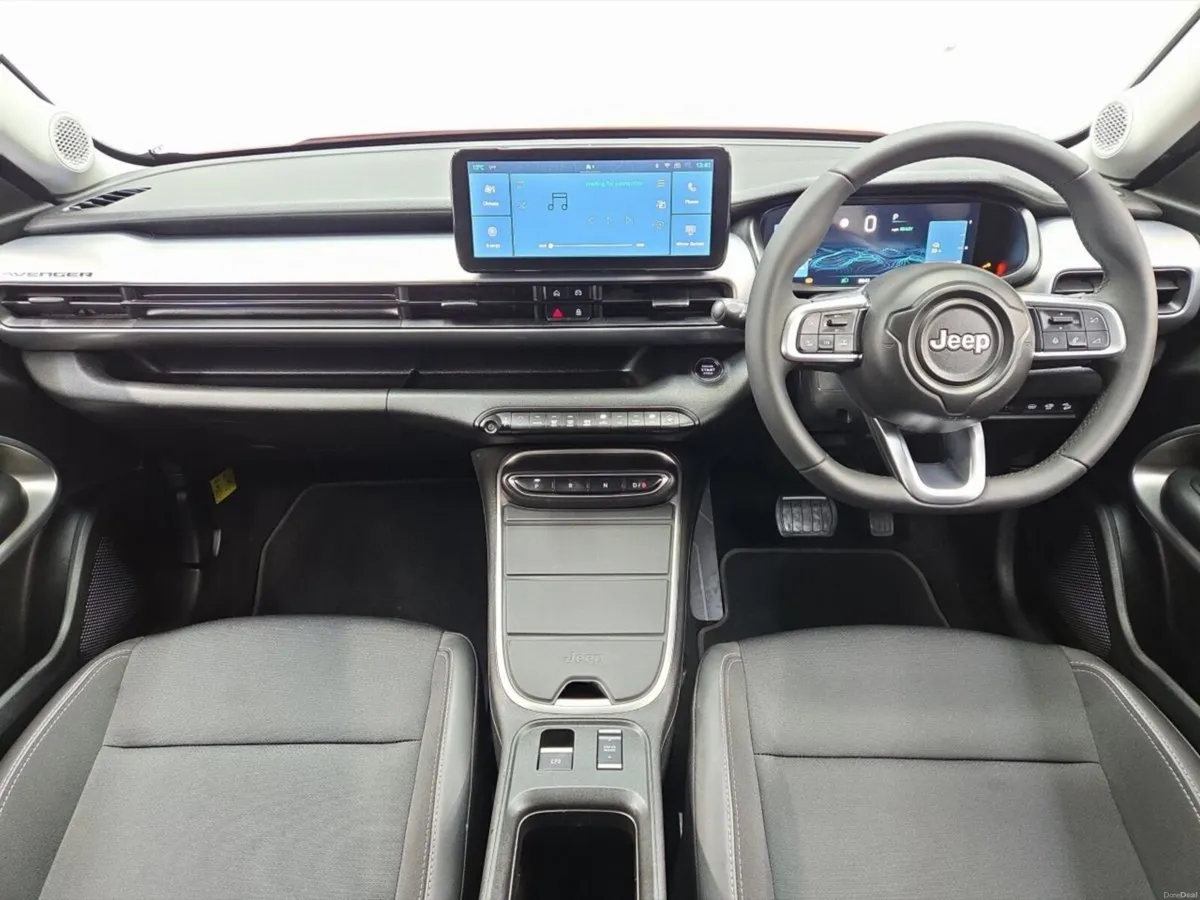 Jeep Avenger SUMMIT EV - Image 4