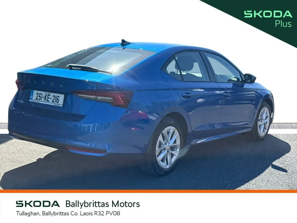 Skoda Octavia Selection 1.5TSI 115HP DSG mHEV - Image 3