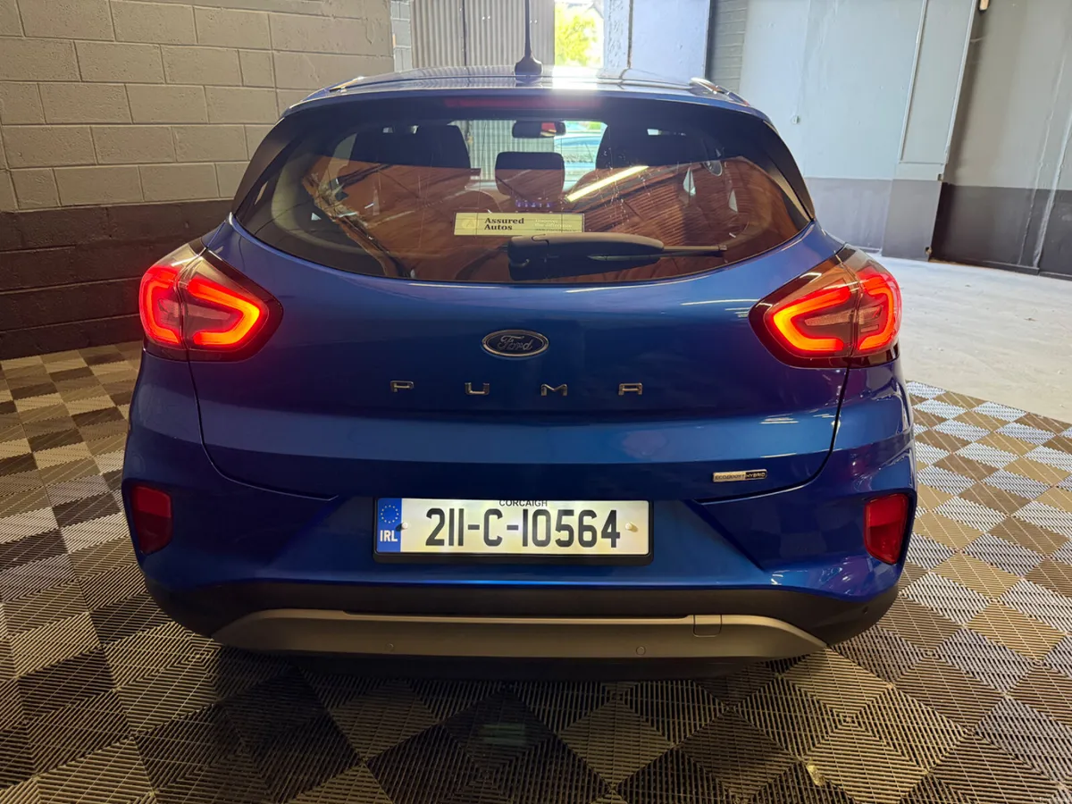 211 Ford Puma Titanium 1 Ltr MHEV ** V LOW KLMS ** - Image 4