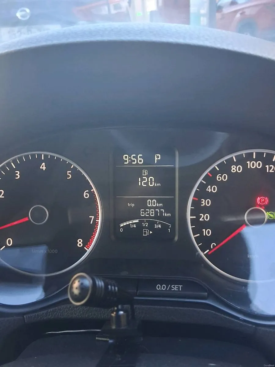VW Polo 1.2 automatic 63,000kms tax and nct - Image 4