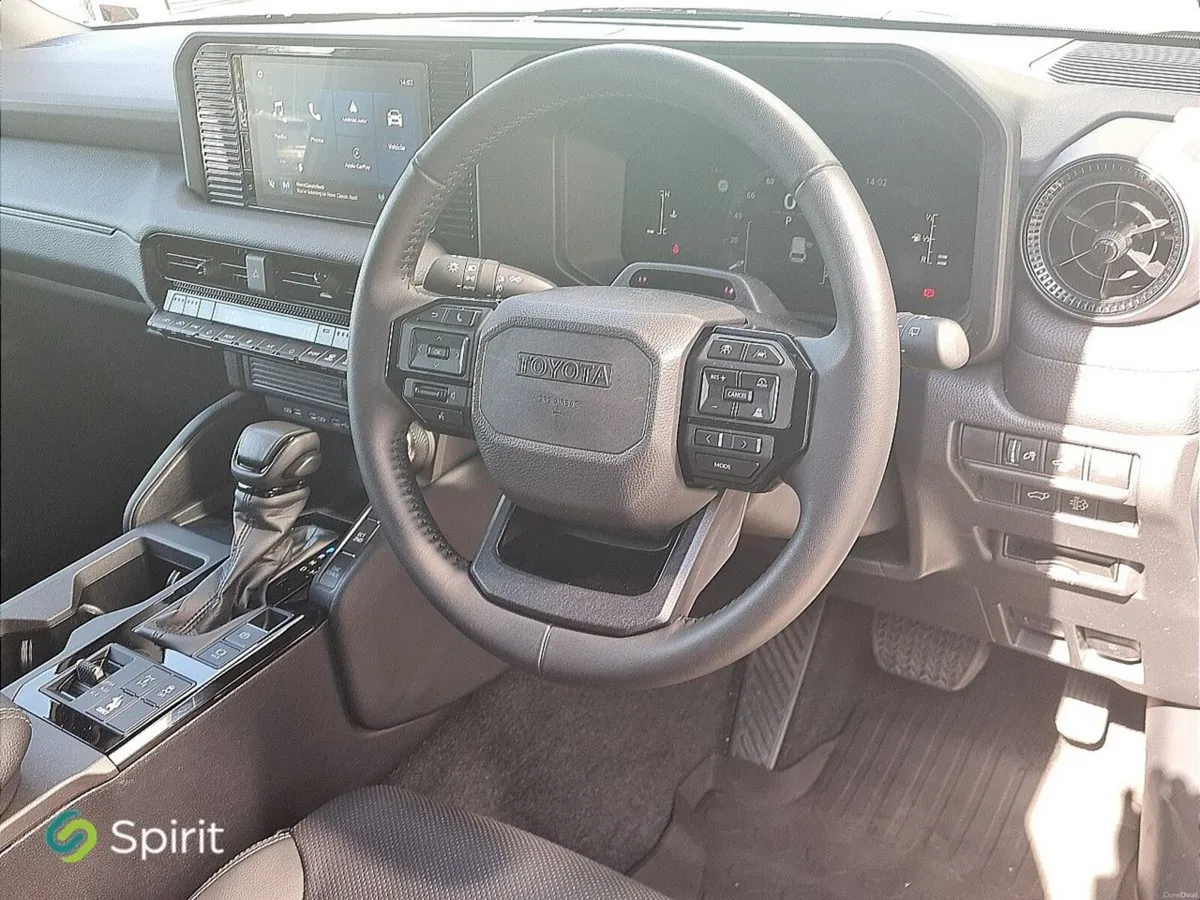 Toyota Land Cruiser LAND CRUISER AUTO - Image 4