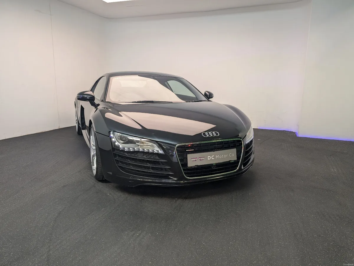 Audi R8 4.2 R-Tronic - Image 5