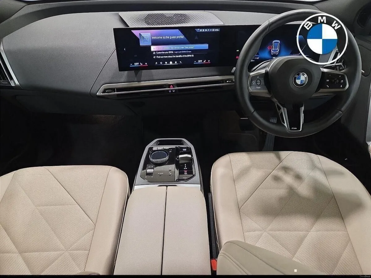 BMW iX xDrive40 M Sport - Image 4