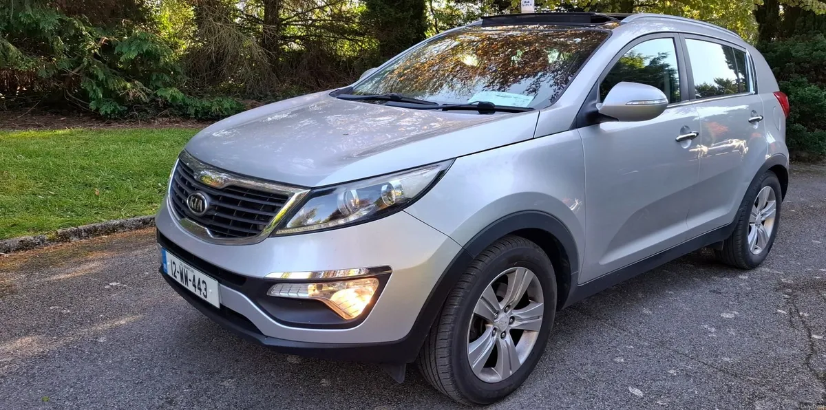 12 Kia Sportage , LOW kms,   NCT to Feb 27 - Image 4