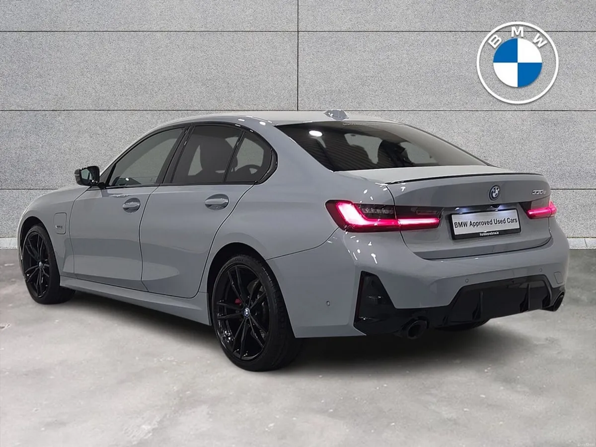 BMW 3-Series 330e M Sport Saloon - Image 3
