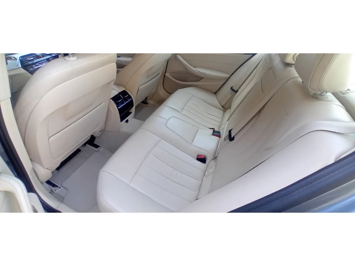 BMW 5-Series D EFFICIENT ED JE32 4DR AUTO - Image 4