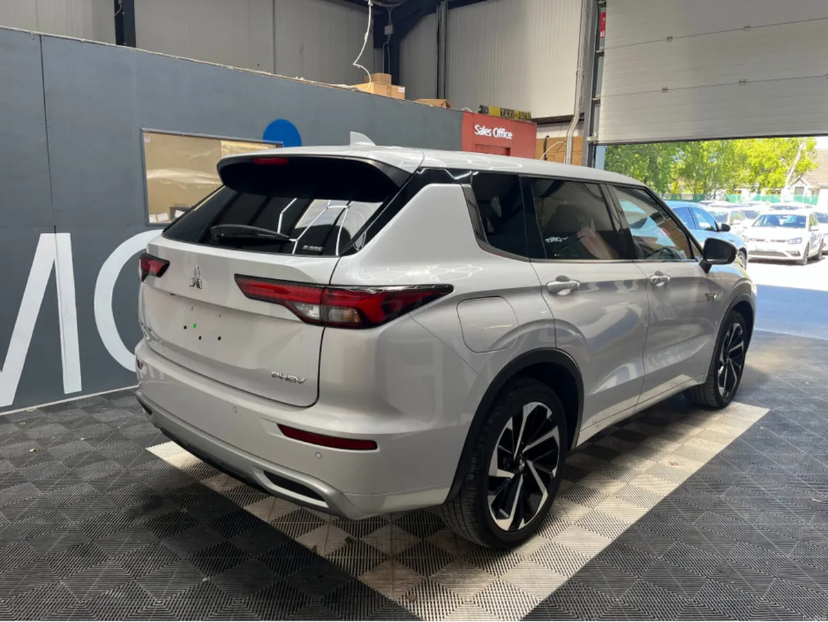 Mitsubishi Outlander €40950 2023 MITSUBISHI OUTLAN - Image 2