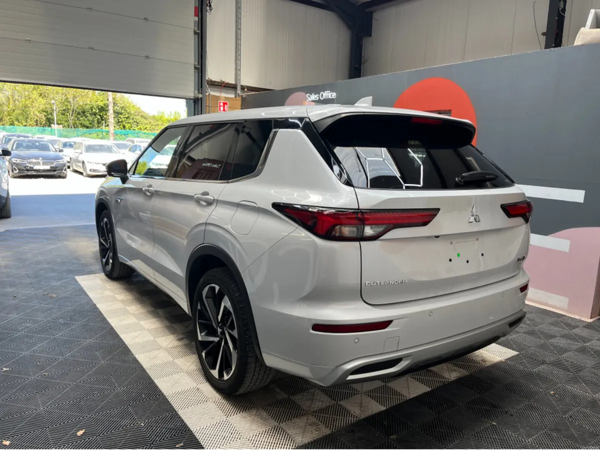 Mitsubishi Outlander €40950 2023 MITSUBISHI OUTLAN - Image 4