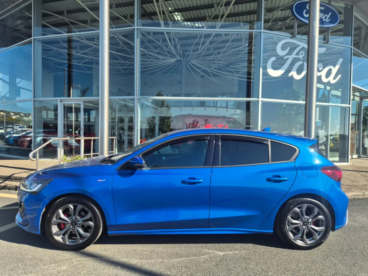 Ford Focus ST-LINE 1.0 125PS - Image 2