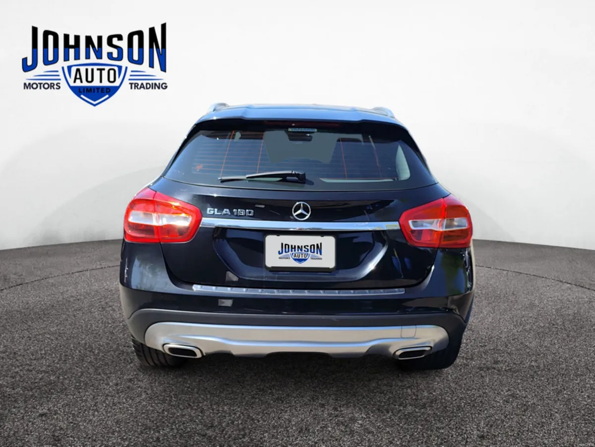 Mercedes-Benz GLA 1.6 Petrol Auto - Image 4