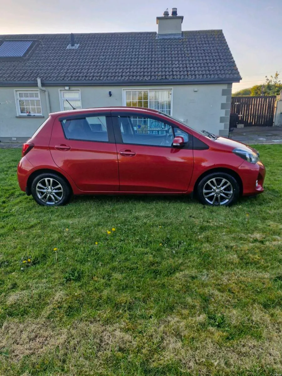 Toyota yaris - Image 3