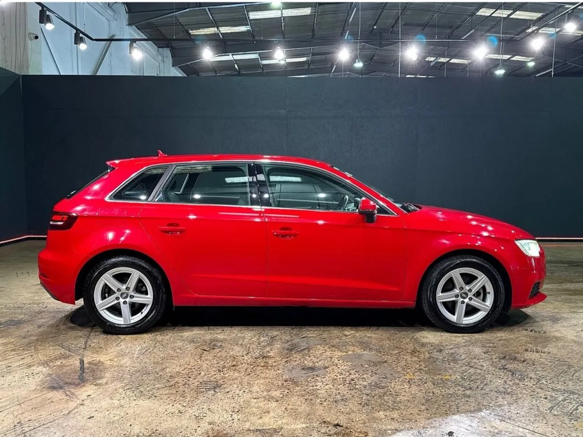 Audi A3 1.4 AUTOMATIC TFSI - 16'' ALLOY WHEELS - C - Image 3