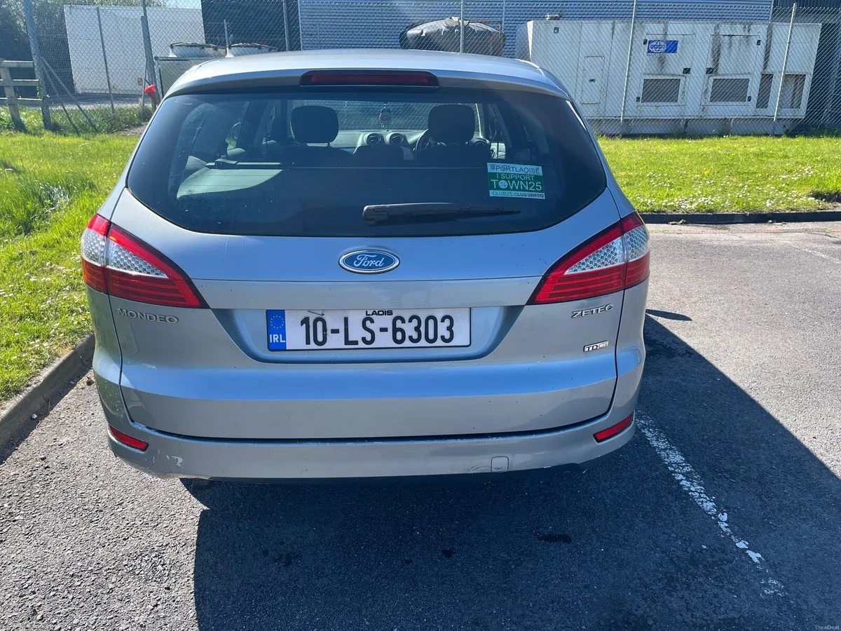 Ford Mondeo Estate 2010 - Image 2