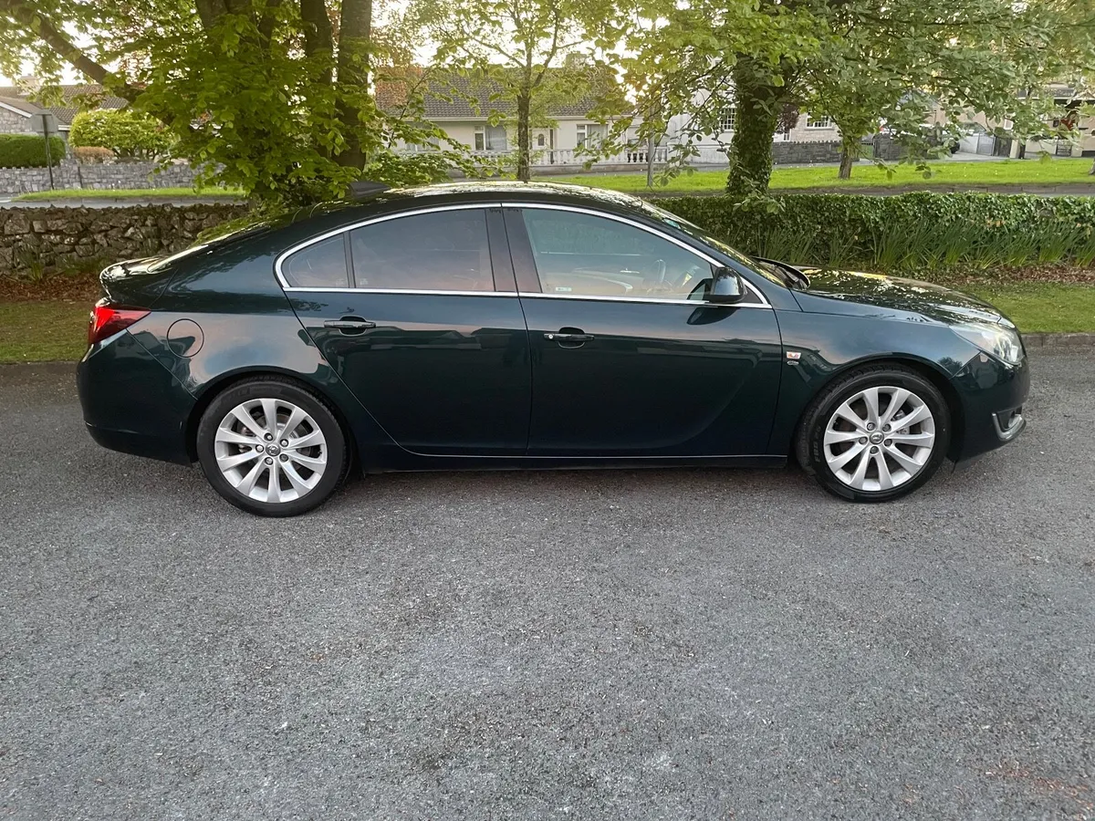 Vauxhall Insignia 2016 - Image 1