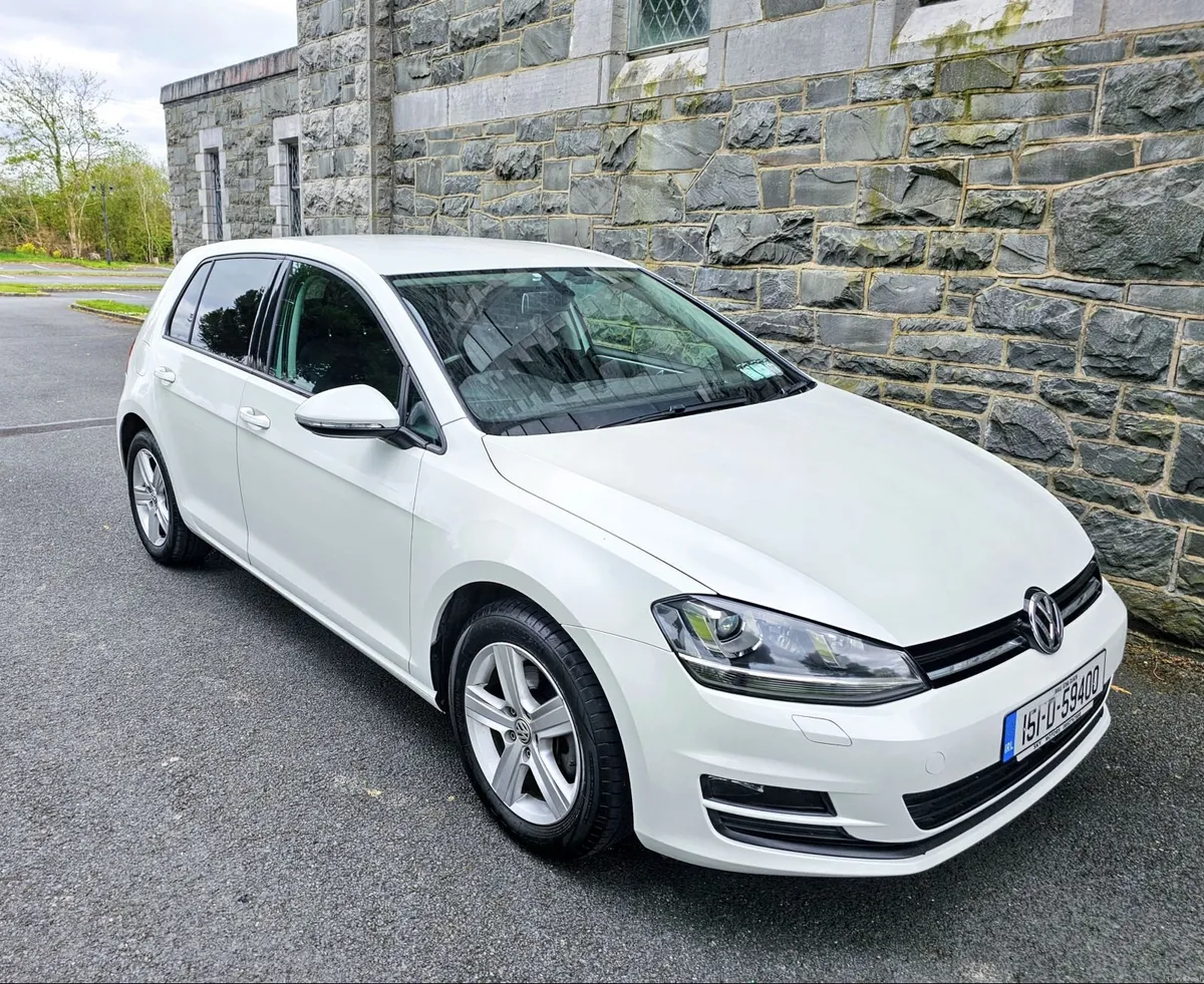 Volkswagen Golf  1.2TSI Automatic , Navigation - Image 2