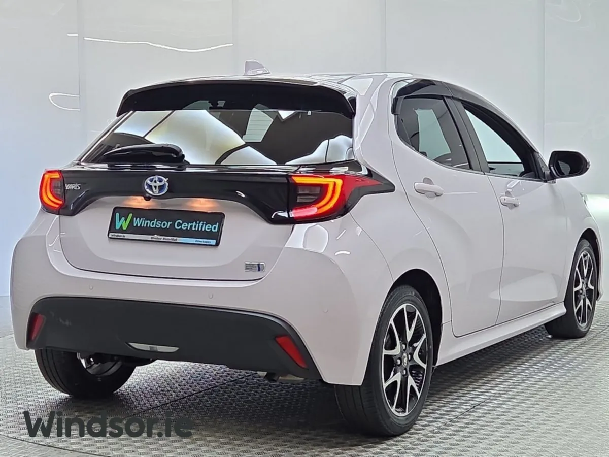 Toyota Yaris Z Hybrid *Top spec* - Image 3