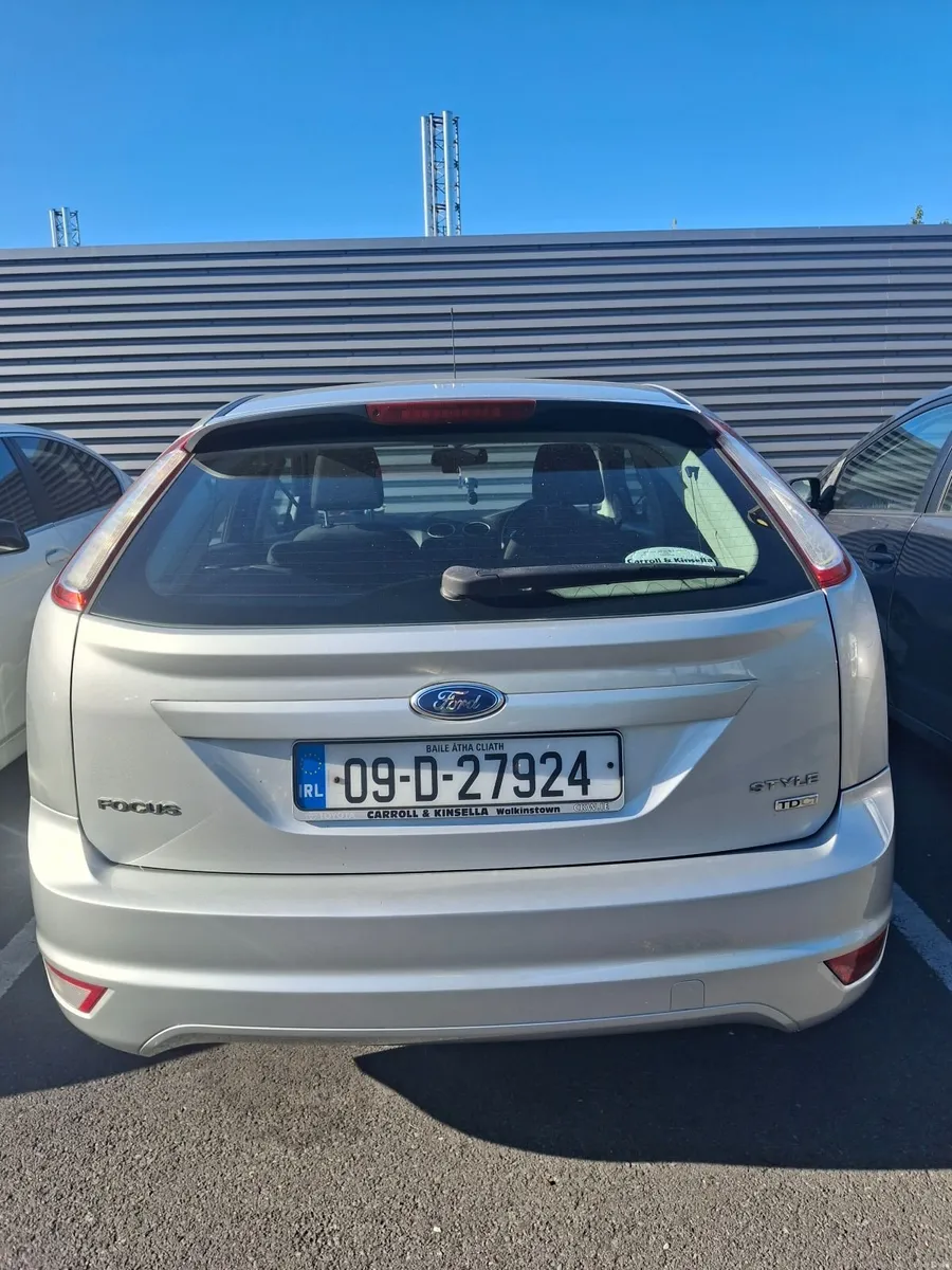 Ford Focus 2009 - Image 3