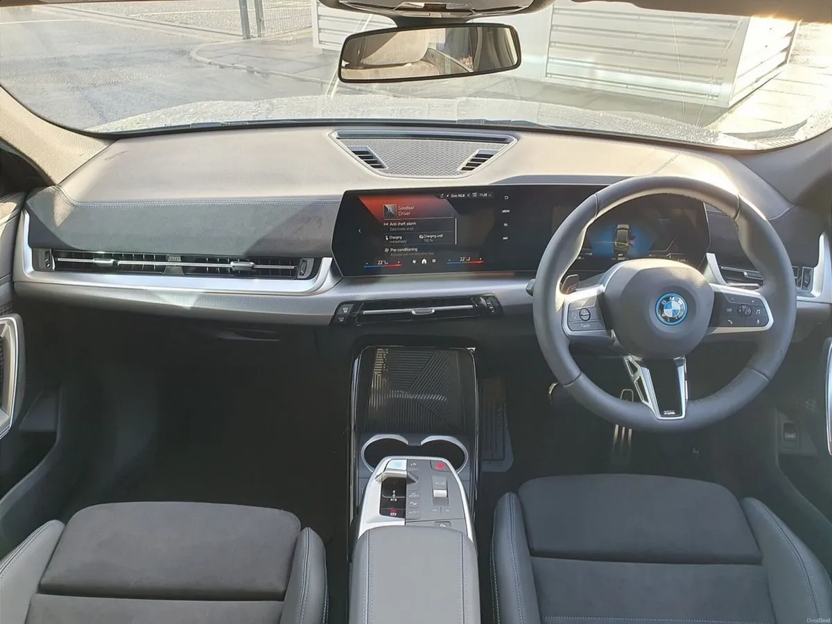 BMW iX2 eDrive20 M Sport - Image 4
