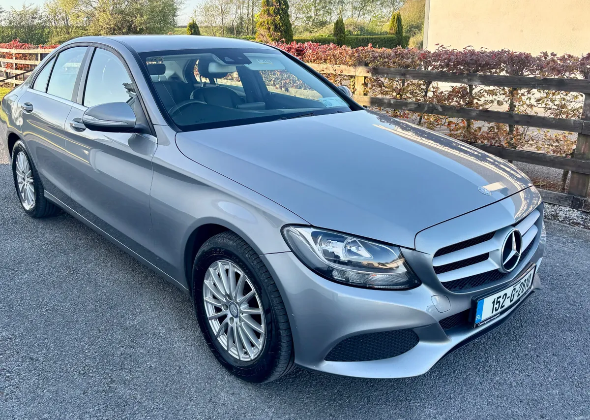 Mercedes-Benz C-Class 2015 2.1L Diesel - Image 3