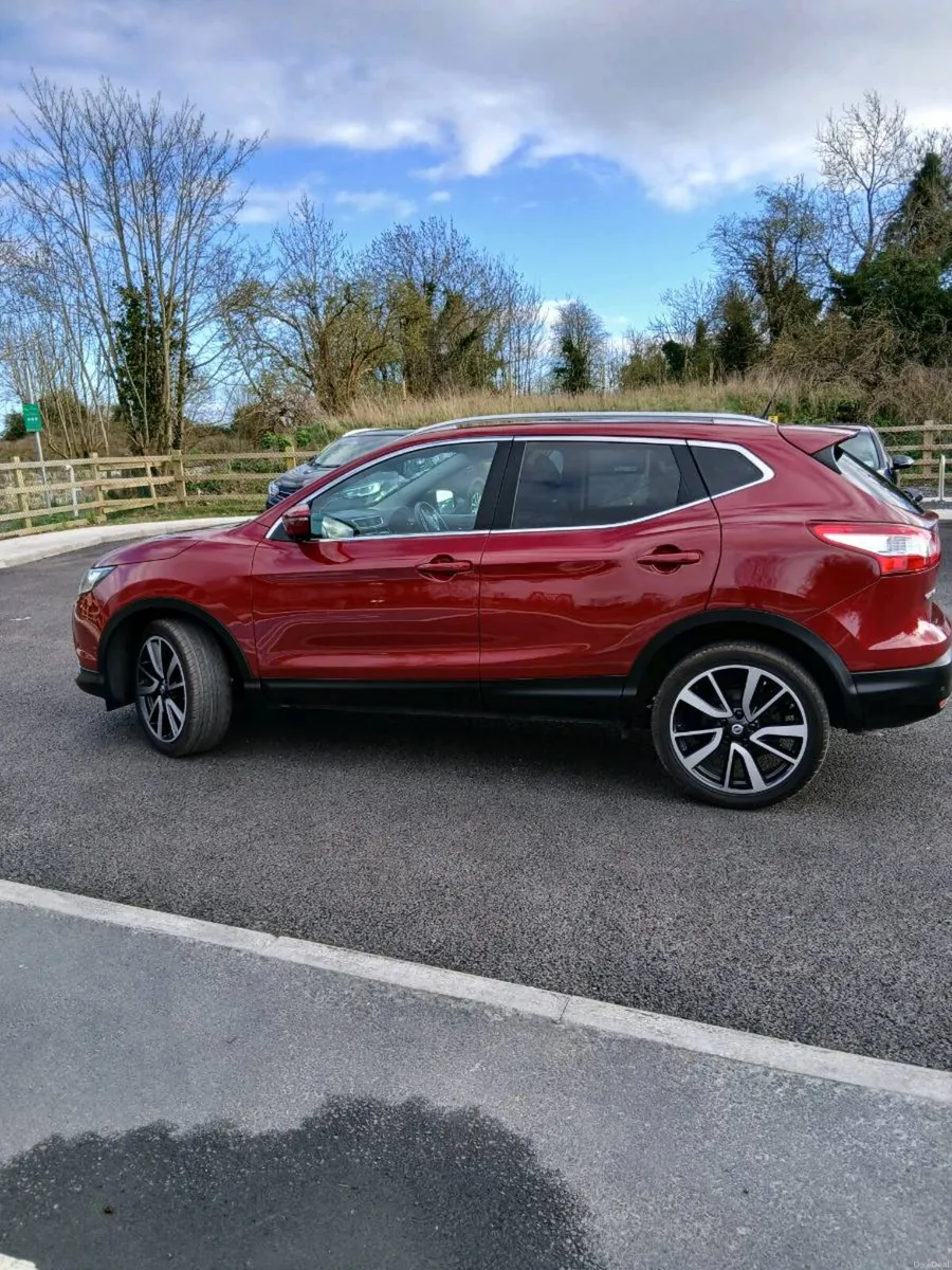 Nissan Qashqai 1.5 Dsi.Tekna - Image 2