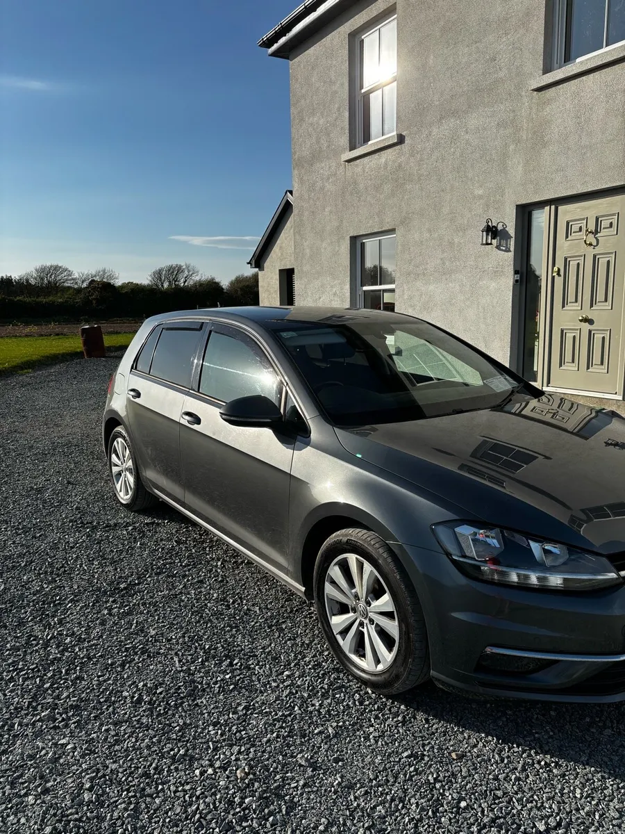 Volkswagen Golf - Image 2