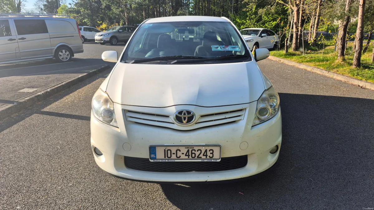 Toyota Auris 2010 1.4 Nct & Tax - Image 2