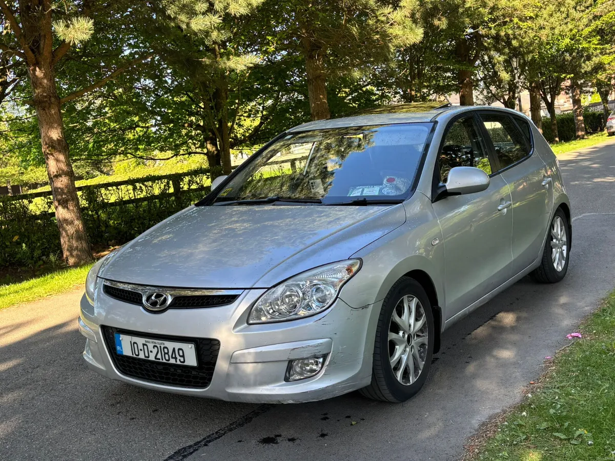 Hyundai i30 NCT 09/26 Tax 10/26 - Image 2