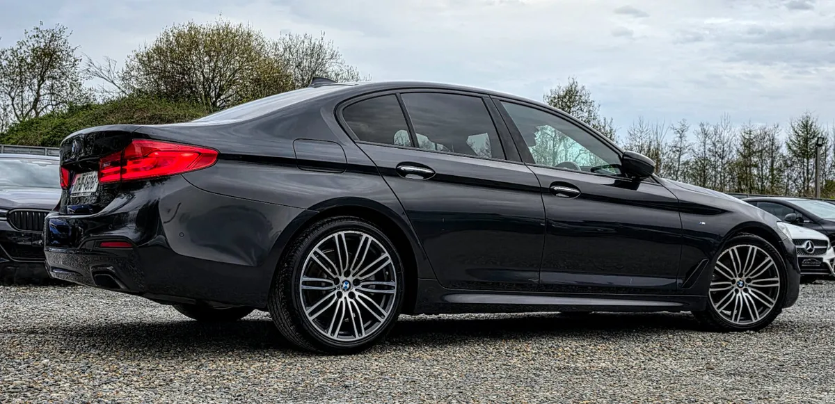 🔥 2017 BMW G30 520D M-Sport Auto High Spec - Image 5