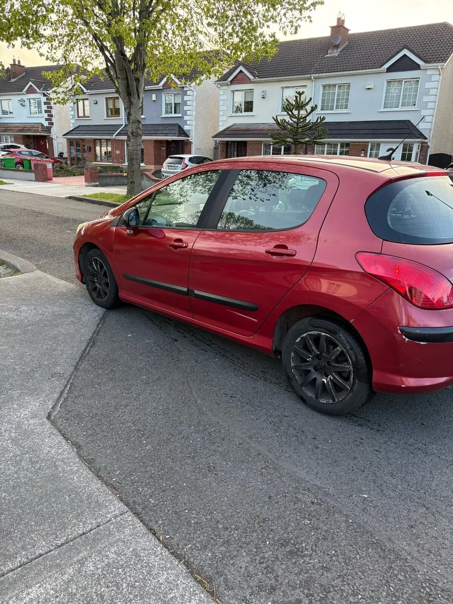 Peugeot 308 - Image 3