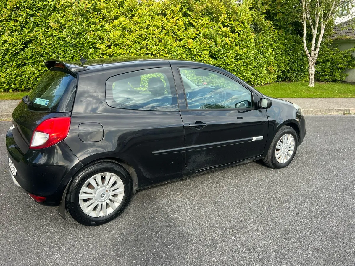 2013 Renault clio LOW MILES NCT\TAX - Image 2
