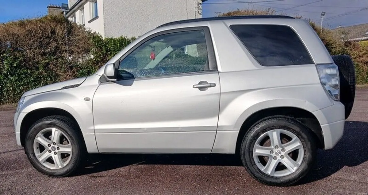 2008 Suzuki Grand Vitara - Image 4