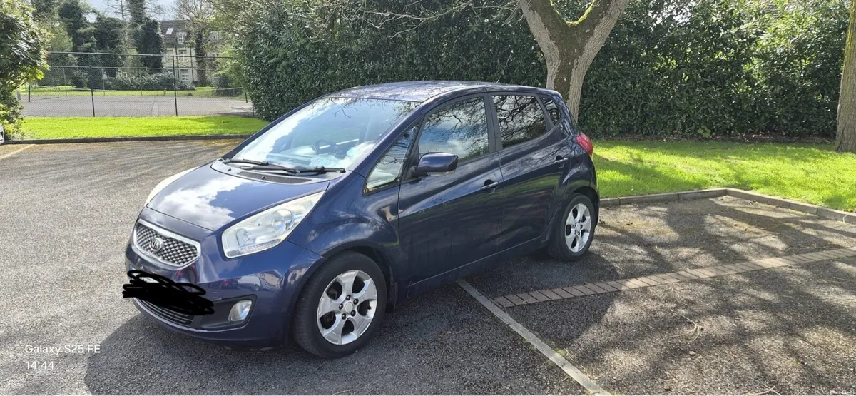 Kia Venga 2010 - Image 1