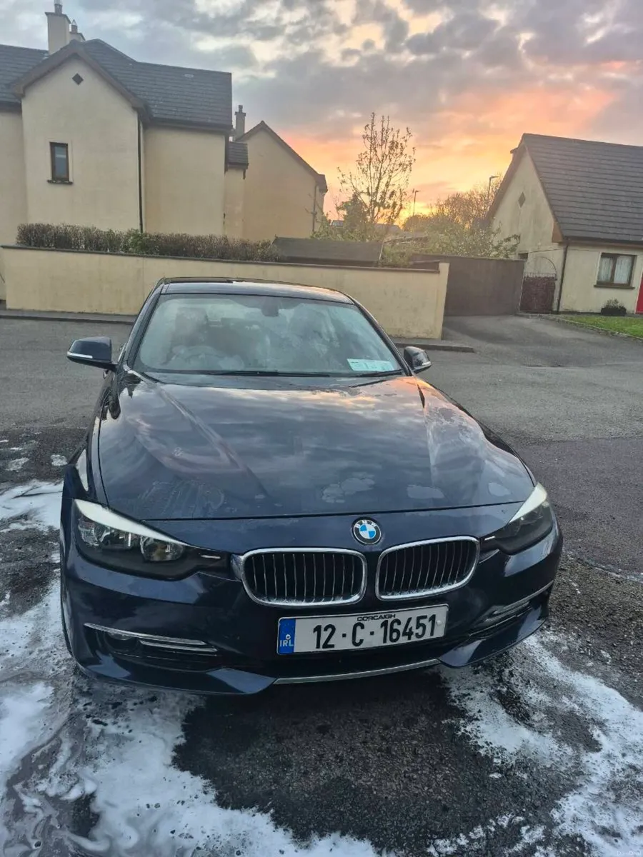 BMW 320D Luxury Model - Image 2