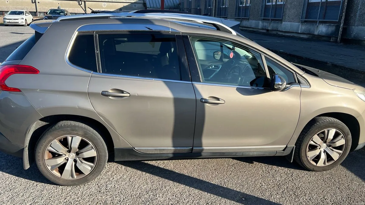 2015 Peugeot 2008 auto diesel has Electrical fault - Image 2