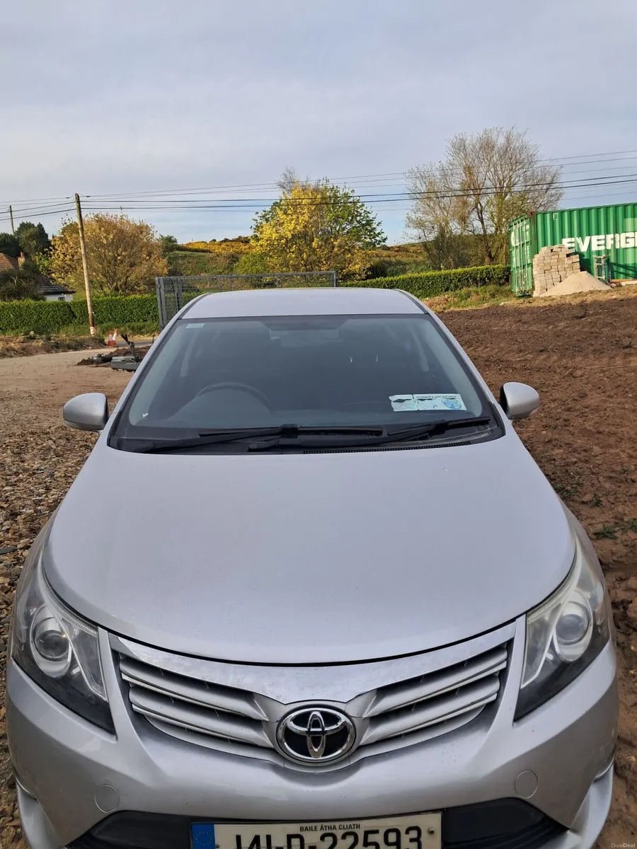 Toyota Avensis 2014 - Image 1