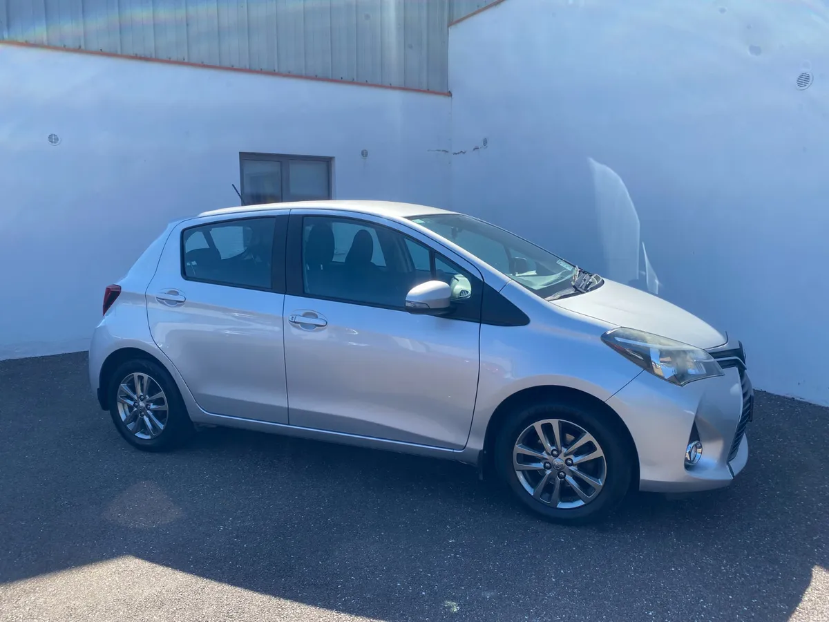 Toyota Yaris 2017, low milage - Image 4