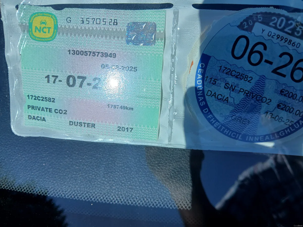 Dacia Duster diesel low kms  2017 - Image 4